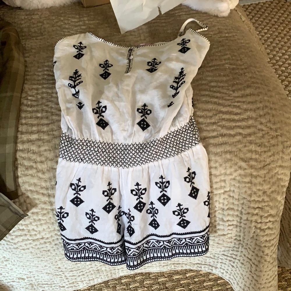 Beach romper !